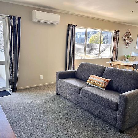 Seagulls Guesthouse Mount Maunganui Dış mekan fotoğraf
