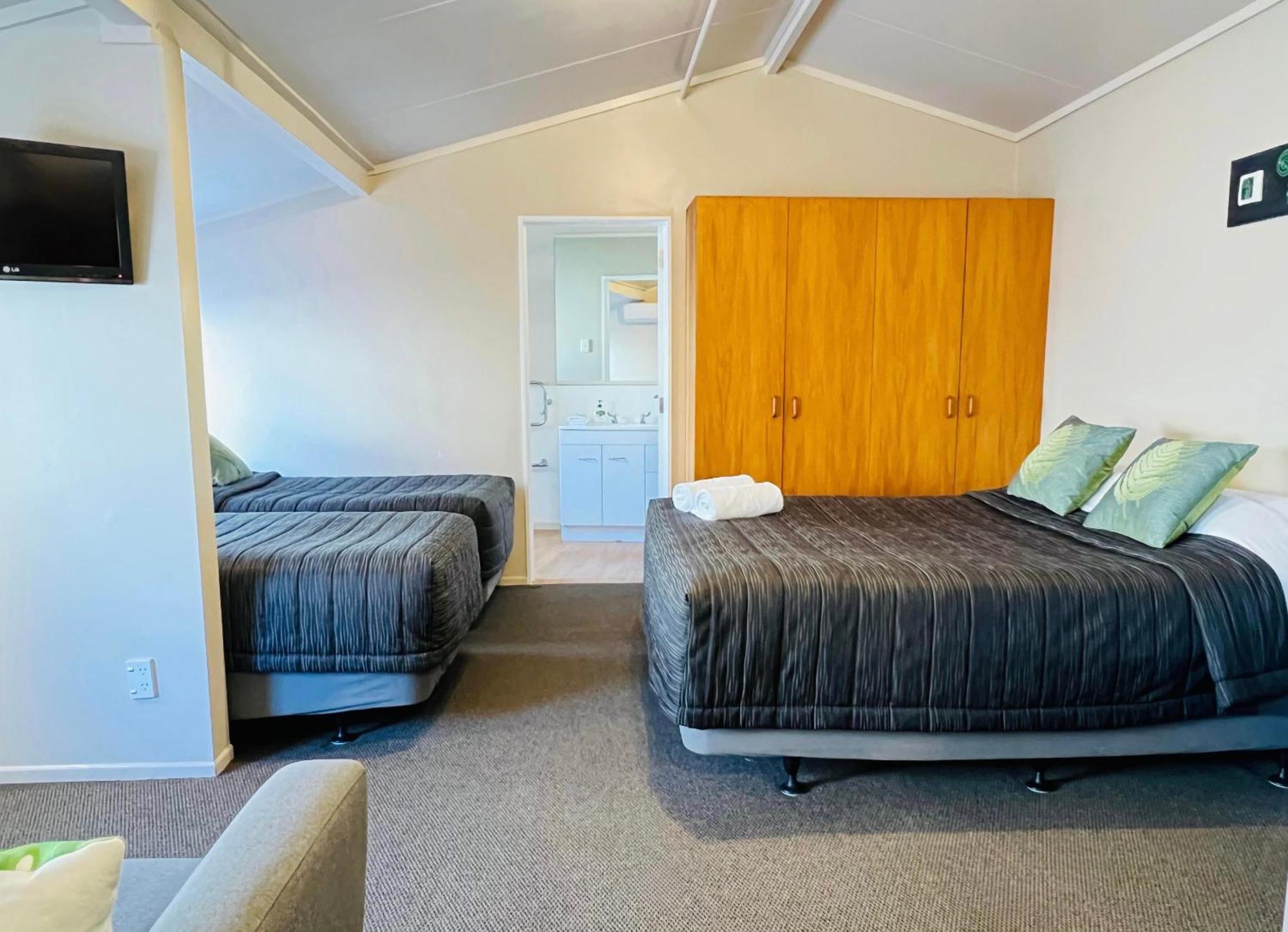 Seagulls Guesthouse Mount Maunganui Dış mekan fotoğraf